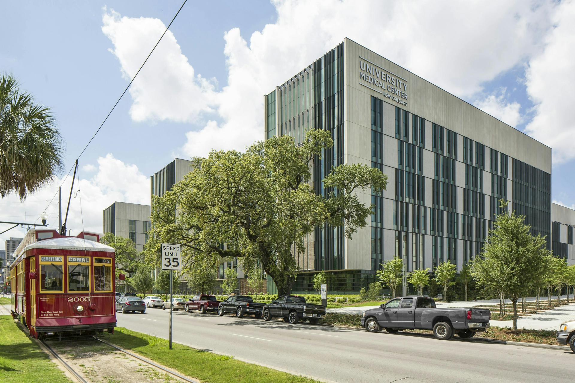new orleans university hospital        <h3 class=