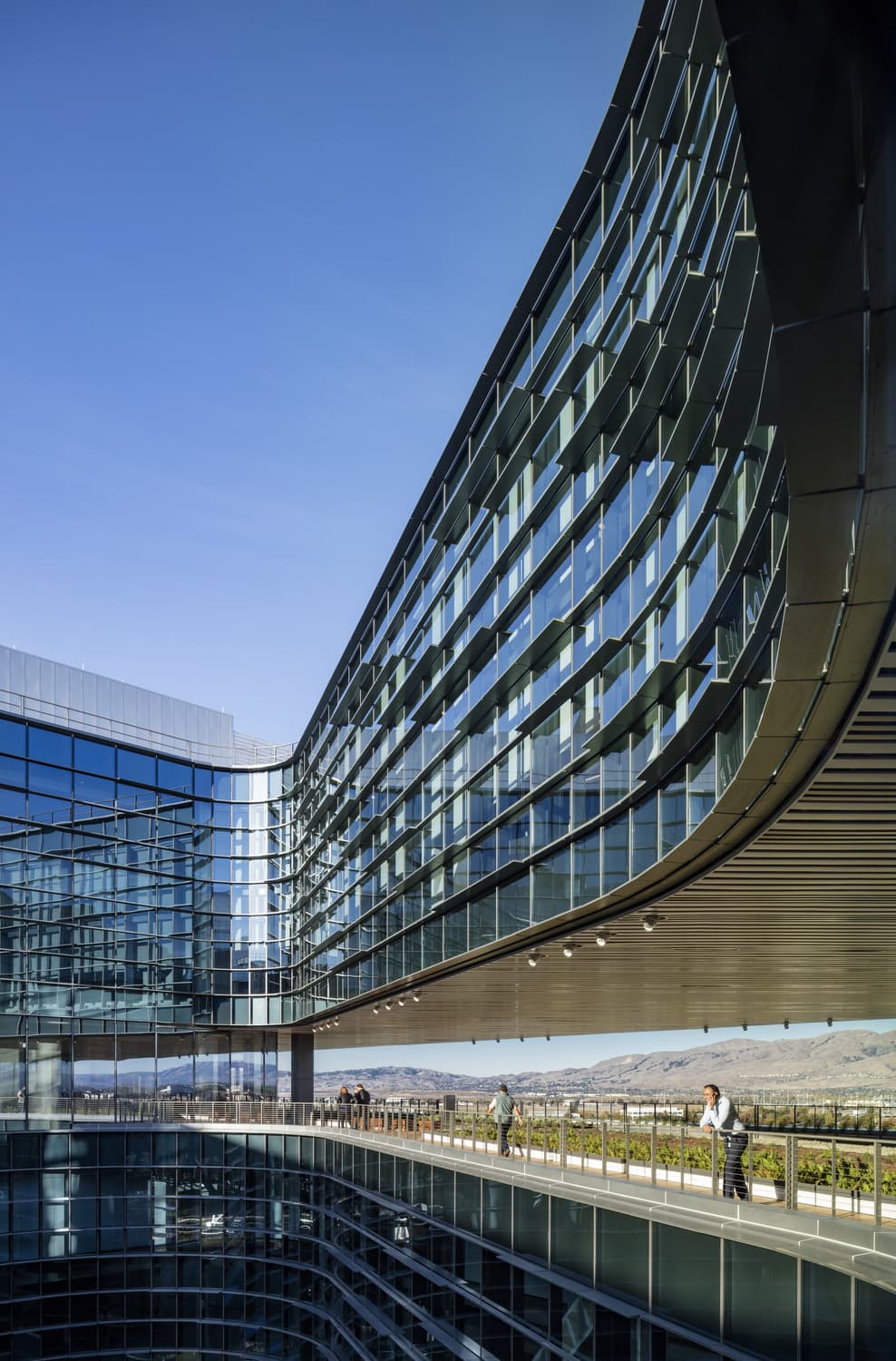 Samsung Headquarters, San Jose, California
Architects - NBBJ
NBBJ, Samsung, San Jose, corporate, office building, headquarters, California, technology